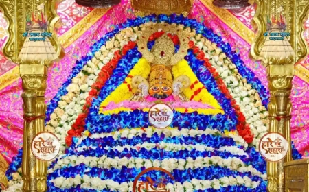 खाटू श्याम मंदिर। शुक्रवार श्रृंगार दर्शन - Khatu Shyam Mandir Aaj ke Darshan