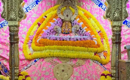 खाटू श्याम मंदिर। शुक्रवार श्रृंगार दर्शन - Khatu Shyam Mandir Aaj ke Darshan
